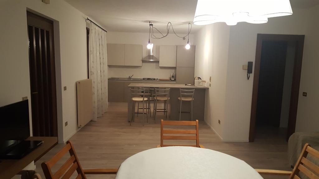 Apartment Weiss Home Riva del Garda Exterior foto